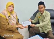 Wujud Peduli Ka Camat Karang Bahagia, ASN Kab Bekasi dan Tim TRK untuk Abdul Malik Penderita Kanker Tulang