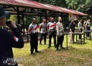Tingkatkan Kemampuan Personel, Polres Purwakarta Gelar Latihan Menembak