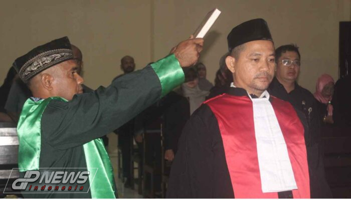 Pelantikan dan Pengambilan Sumpah Iwan Gunawan SH Sebagai Hakim Ad Hoc Pengadilan Hubungan Industrial di Pengadilan Negeri Ambon