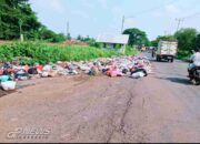 Sampah Di Pinggir Jalan Jadi Sorotan Pengguna Jalan