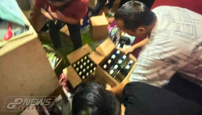 Ratusan Botol Miras Disita Polres Purwakarta Saat Malam Pergantian Tahun