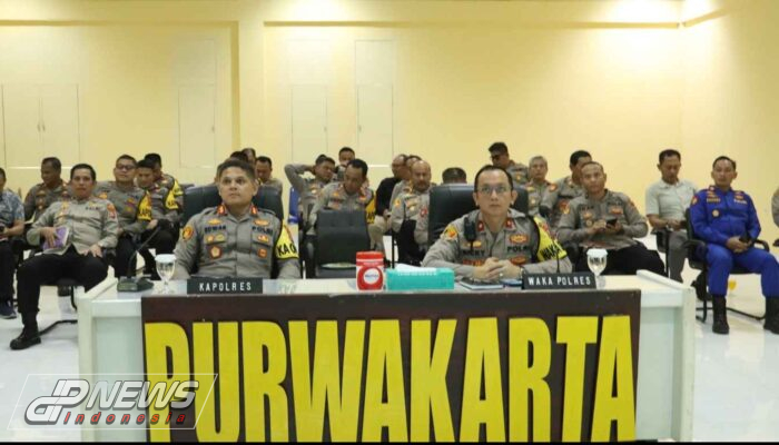 Kapolres Purwakarta Beserta Kapolsek Jajaran Ikuti Vicon Situasi Kamtibmas Bersama Kapolri