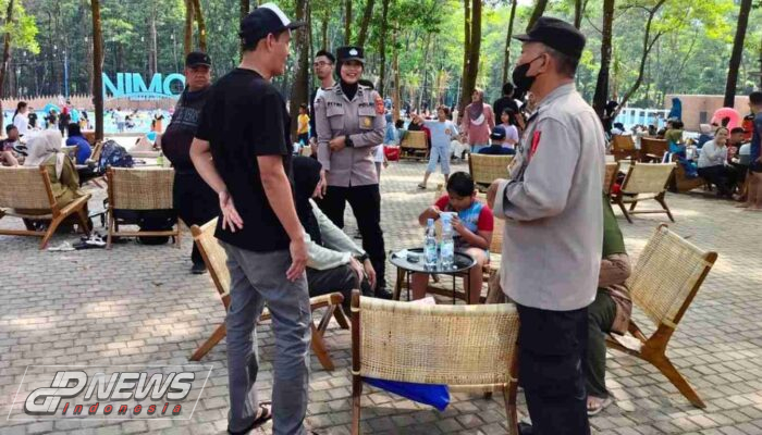 Polres Purwakarta Memberikan Kenyamanan Masyarakat Yang Berwisata