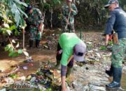 Satgas Citarum Sektor 12 Subsektor 3 Cikalongkulon Bersihkan Sungai Cikundul