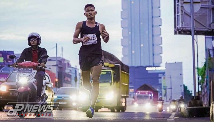 Ksatria Buaya Putih Juara Lari Lampung Half Marathon