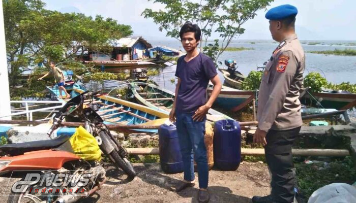 Jaga Kamtibmas, Sat Polairud Polres Purwakarta Lakukan Sambang Warga