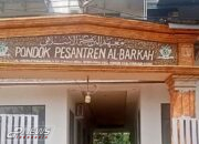 Pemahaman Ilmu Agama Melalui KIAI di Majlis Taklim Al Barkah Mande