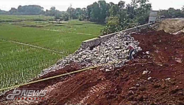 Proyek Jalan Kalimalang Asal Asalan Di Kerjakan