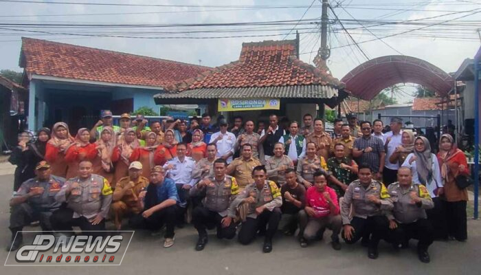 Polda Jabar Lakukan Penilaian Pos Sat Kamling Di Wilayah Polres Purwakarta