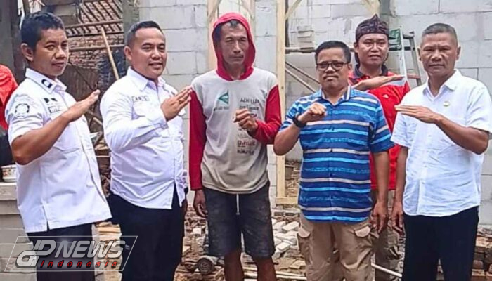 Baznas Kabupaten Bekasi Bangun Rumah Warga di Desa Hegarmanah