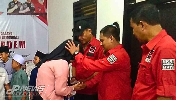 Sekretariat DPC Repdem Purwakarta Adakan Santunan Anak Yatim Dan Duafa