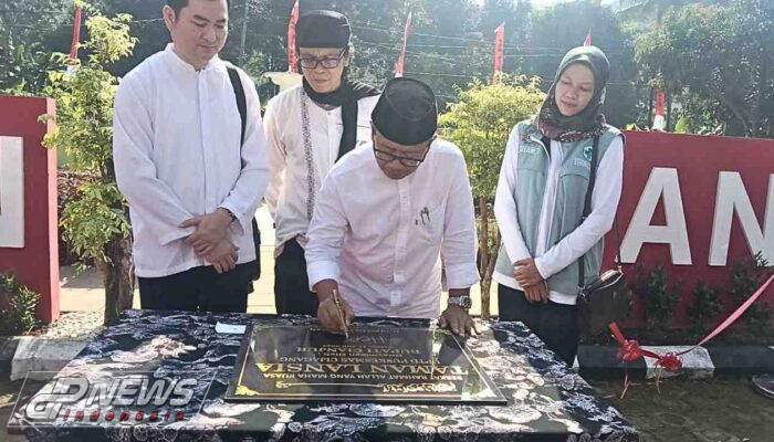Bupati Cianjur Resmikan Taman Lansia Di Puskesmas Cijagang Cikalongkulon