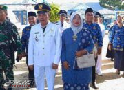 Mahdi Gultom Camat Bukit Malintang Ajak Warga Pasang Bendera di HUT RI 79