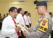 Ungkap Peredaran Ganja, AKBP Lilik Ardiansyah Hadiahi Penghargaan Untuk 8 Personel Polres Purwakarta