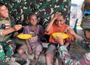 Santap Siang Anak Papua Bersama Abang-Abang Kesatria Buaya Putih