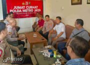 Kapolsek Tambelang Menerima Masukan dan Keluhan Di Acara Jumat Curhat