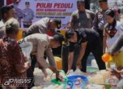 Polres Pelabuhan Salurkan Air Bersih Ke Permukiman Warga Yang Kekurangan Air Bersih