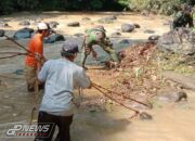 Satgas Citarum Harum Sektor 12 Sub 4 Mande Kembali Bersihkan Sungai Cibalagung