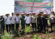 Kapolres Cianjur Hadiri Launching Gugus Tugas Polri Dukung Ketahanan Pangan Serentak Secara Virtual Melalui Zoom Meeting