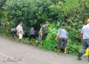 Satgas Citarum Sektor 12 Bersama Warga Gelar Jumsih Bersihkan Waduk Cirata Hingga Jalan Lingkungan