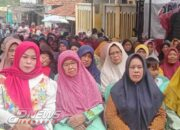 Jelang Ramadhan Novita Purwati Fraksi Dari PDI Perjuangan Bagikan Sembako