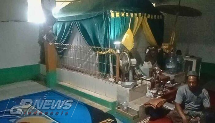 Keberadaan Makom Prabu Siliwangi Di Mande, Warga Setempat Pertanyakan Kebenarannya