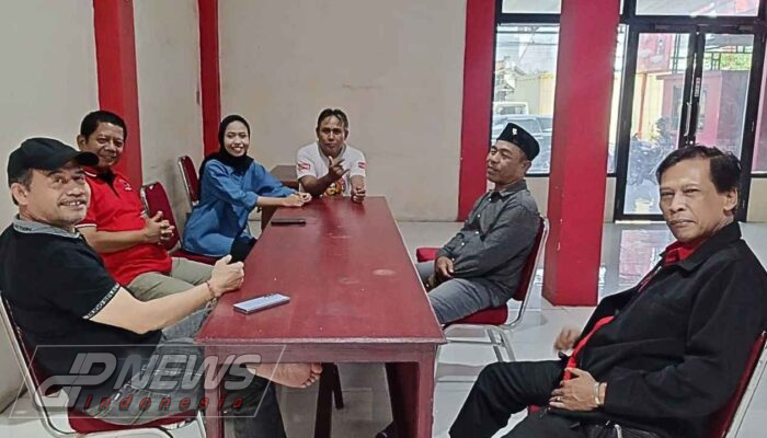 Jelang Magrib Sambil Ngabuburit DPD Jabar Ketut Sidak ke DPC PDI Perjuangan