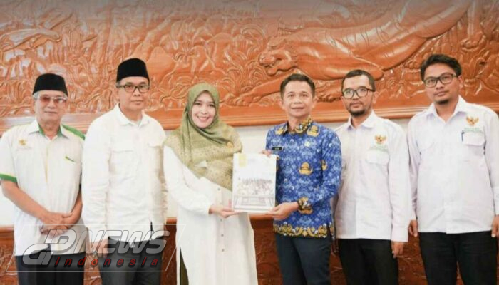 Badan Amil Zakat Nasional dan Sentral Perekonomian Umat