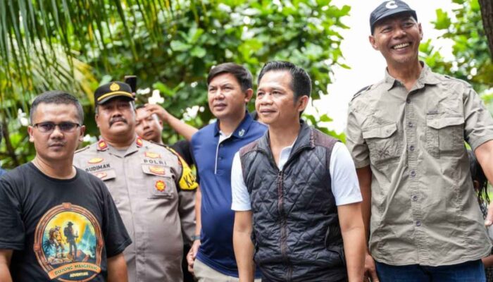 Om Zein Akan Perbaiki Akses Jalan Taman Batu, Bersihkan Bahu jalan Hanya, Ini Syaratnya!