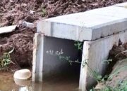 Proyek U-Ditch Diduga Pelaksanaannya Asal Pasang dan Tidak Sesuai Spesifikasi