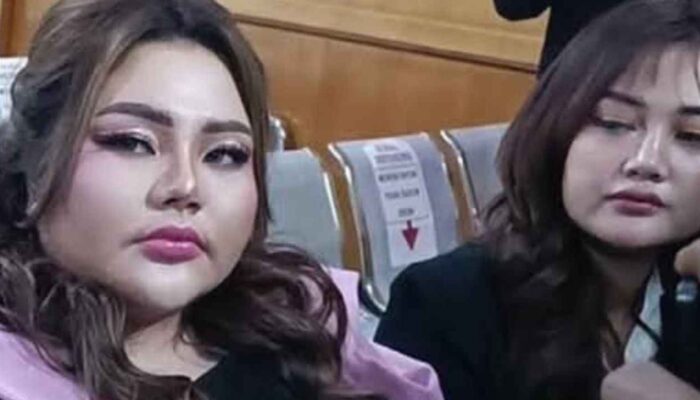 Lisa Maryana Kecewa Usai Ridwan Kamil Absen di Sidang Gugatan Perdana