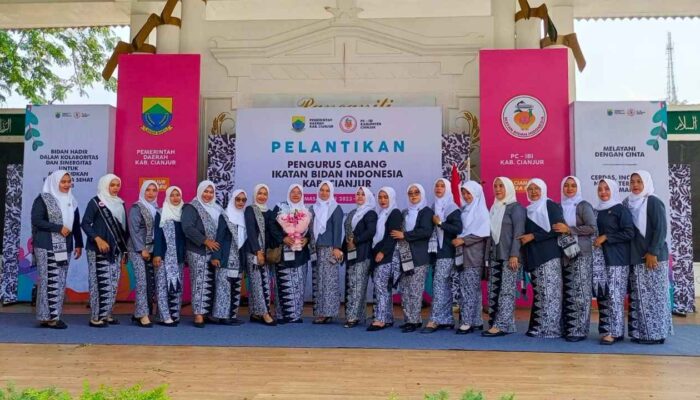 Pelantikan Pengurus Ikatan Bidan Indonesia (IBI) Dihadiri Bupati Cianjur