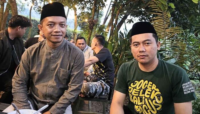 Unjuk Rasa Warga Desa Rajagaluh Lor Terkait Kisruh Tarif Sewa Lahan Pasar Desa