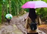 Akses Jalan Rusak, Hambat Anak Mengenyam Pendidikan