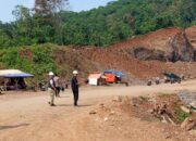 Warga Kampung Masigit Demo Galian Pasir yang Diduga Melanggar Aturan
