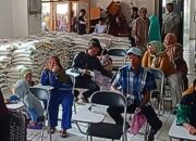 Pemerintahan Salurkan Bantuan Pangan Non Tunai Beras 20 Kg