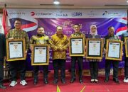 Puluhan Tokoh Nasional Raih Anugerah Sahabat Pers dan Pin Emas Dalam Konvensi Nasional SMSI