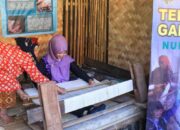 Proses Pembuatan Tenun Tradisional Gadod di Nunuk Baru Mendapat Sorotan