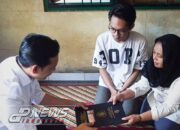 Bupati Cianjur Serahkan Ijazah Warga yang Tertahan