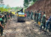 Dari Jalan Setapak Jadi Jalan 3 Meter, Satgas TMMD Kodim 0617/Majalengka Lakukan Pemadatan Jalan
