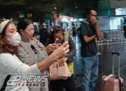 Isak Tangis dan Haru Warnai Kepulangan Puluhan PMI Korban Sindikat TPPO dari Qatar