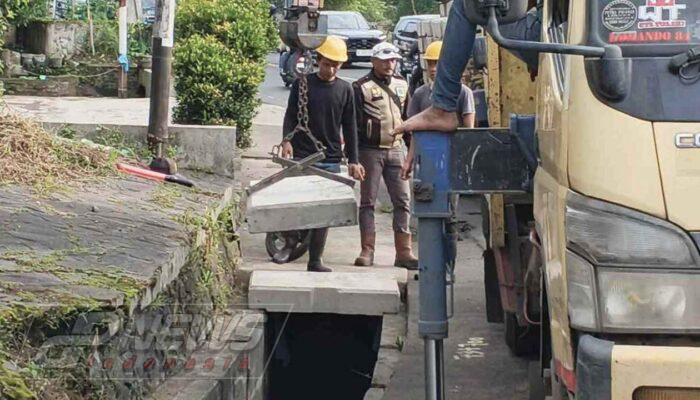 PUPR Menutup Gorong-gorong di Jalur Nasional Cipanas Cianjur Setelah Menelan Korban