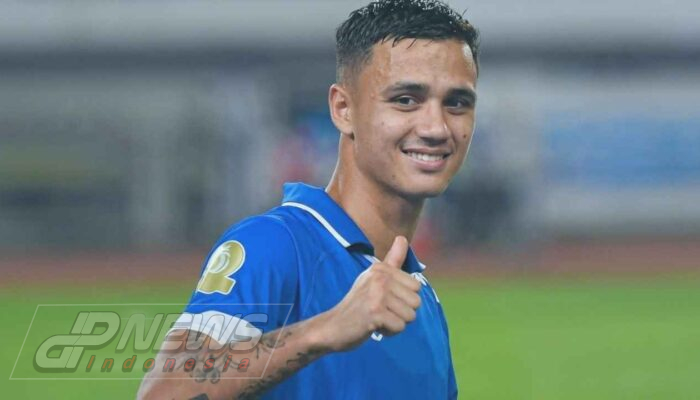 Eliano Reijnders Dikabarkan Dilirik Klub Eropa Usai Bersinar di Persib Bandung