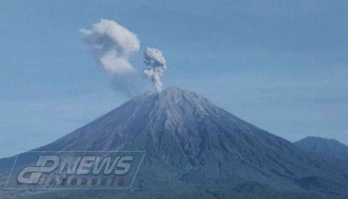 Gunung Semeru Kembali Erupsi, Kolom Abu Capai 1.200 Meter