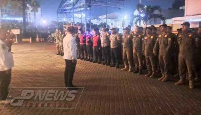 Penertiban Kawasan Pasar Tumpah Simpang SGC Dilakukan Petugas Gabungan dari Satpol PP