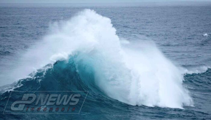 BMKG Ingatkan Potensi Megatsunami di Ambon hingga 100 Meter