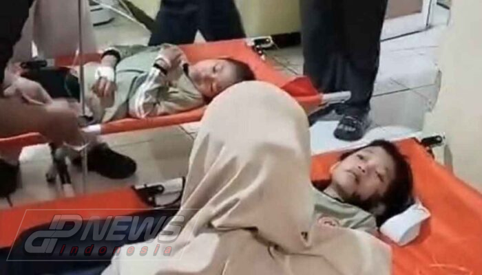 Belasan Siswa SD di Cianjur Selatan Dilarikan ke Rumah Sakit Diduga Keracunan Es Tuyul Usai Olahraga