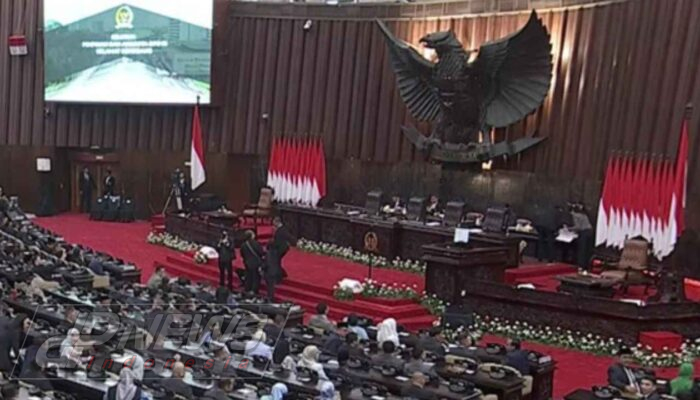 Prabowo Sampaikan Pidato di Rapat Paripurna DPR, 451 Anggota Hadir