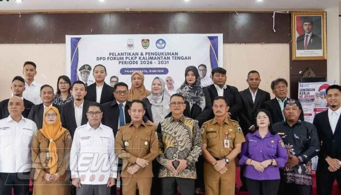 Wali Kota Palangka Raya Fairid Naparin Hadiri Pelantikan Pengurus DPD Forum Pengelola Lembaga Kursus dan Pelatihan