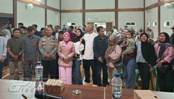 Reses di Desa Jamali, Ketua DPRD Cianjur Ir.Hj Metty Triantika,M.T., Serap Aspirasi Soal Infrastruktur hingga Tonase Truk